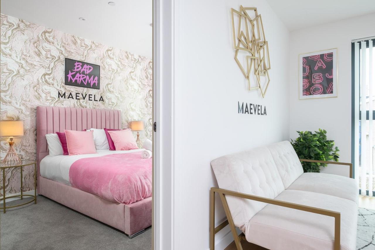 Maevela Apartments - Pink Luxury 1 Bed Apartment City Centre - 5 Min Walk From Bullring, Cube, Mailbox, New Street Station - Free Netflix & Wifi - No Parking Birmingham Exterior photo